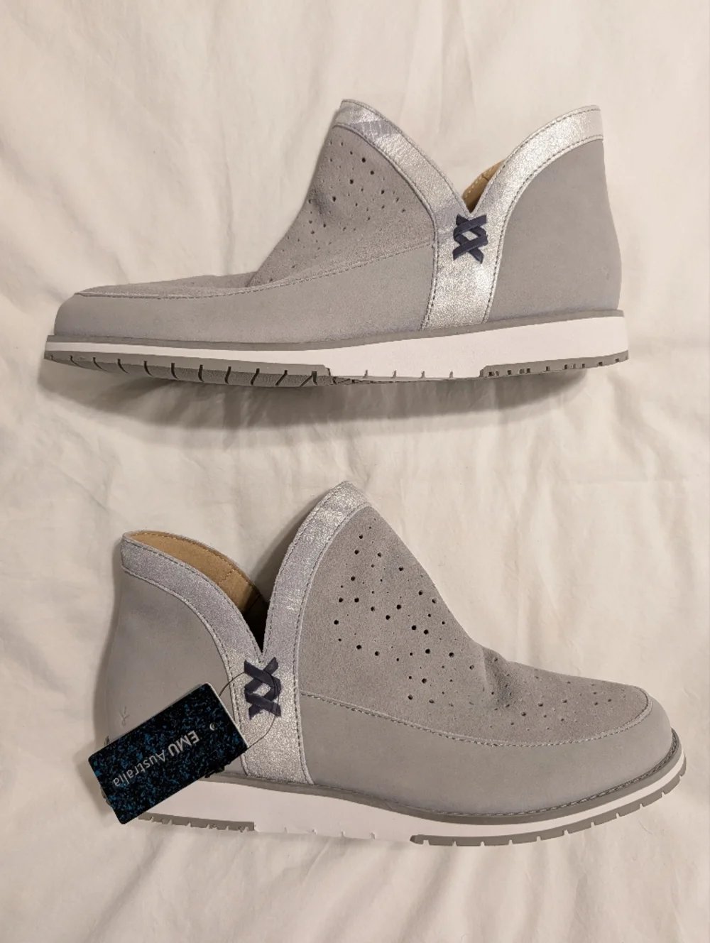 Emu Australia Sufi Bootie Dove Gray Silver Slip On Casual Suede Ankle Boot Sz 10